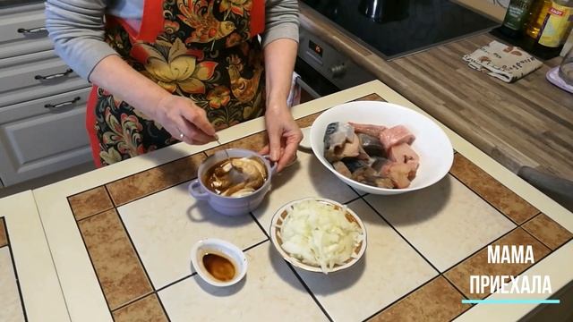 Хоки, морской окунь и скумбрия под сметанно-соевым соусом / Bake hoki, mackerel and sea bass смотреть онлайн