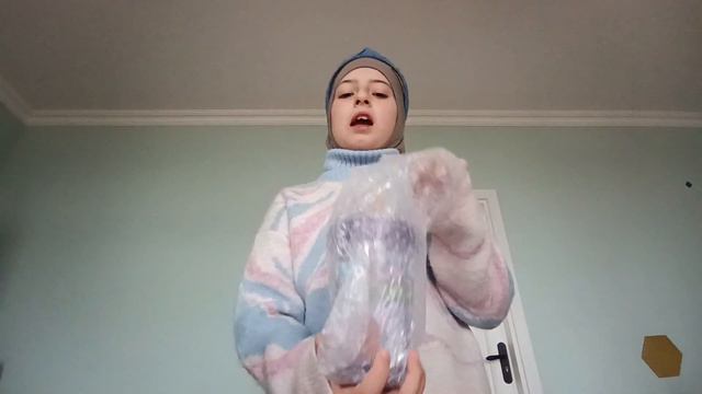впервые увижу двоюродную сестру смотреть онлайн