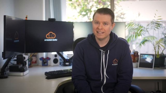 AWS This Week: Apply now for AWS Community Builders program & what is the AWS Blog? смотреть онлайн