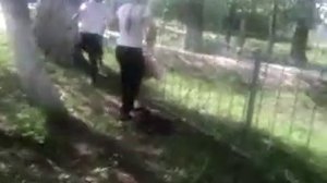 ДЕВОЧКА БЬЁТ МАЛЬЧИКОВ !