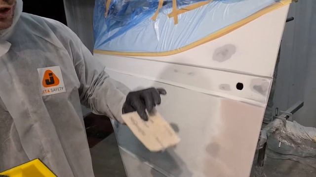 Подготовка авто к покраски акриловой краской. Полный процесс от шпатлевки до покраски. смотреть онлайн