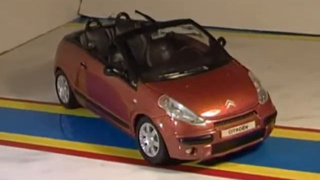 Citroën C3 Pluriel in scale 1:24 by Maisto смотреть онлайн