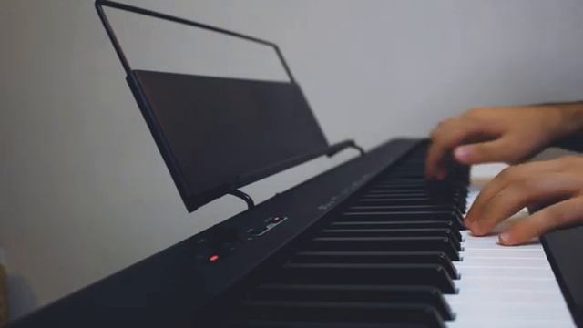 Mia & sebastian's theme , cdp s100 смотреть онлайн