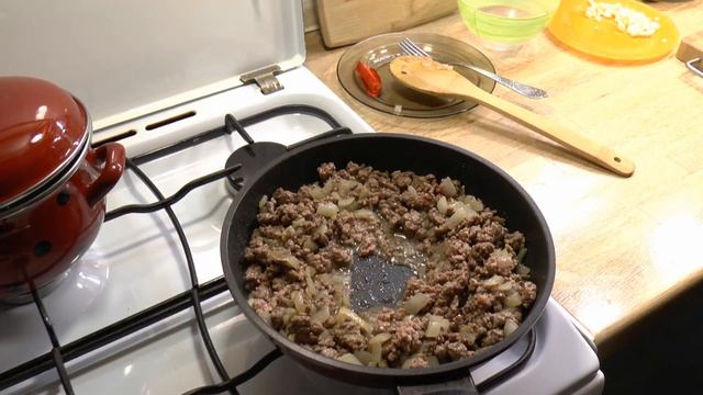 Картофельная запеканка с говяжьим фаршем | Просто, быстро, сытно и очень вкусно! смотреть онлайн