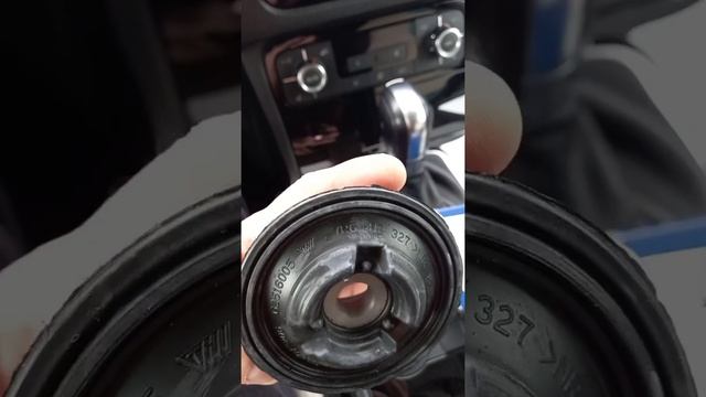 Опорный подшипник для Volkswagen Tuareg NF (опора пневмостоики) смотреть онлайн