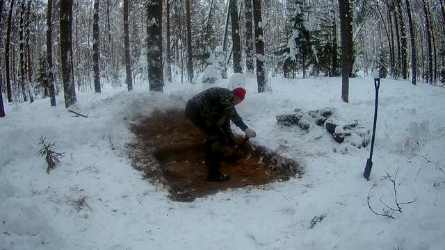 СТРОИТЕЛЬСТВО КОМПАКТНАЯ МИНИ ЗЕМЛЯНКА 1,5X1,5 МЕТРА СВОИМИ РУКАМИ в ЛЕСУ. На СНЕГОХОДЕ Часть 2 смотреть онлайн