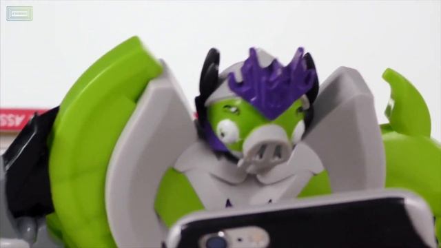 ДОКТОР ЗЛЮ играет в PLANTS VS ZOMBIES 2