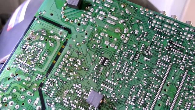 Ремонт телевизора SUPRA CTV 21011N не включается смотреть онлайн