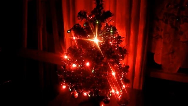 Просто домашняя елочка :) смотреть онлайн