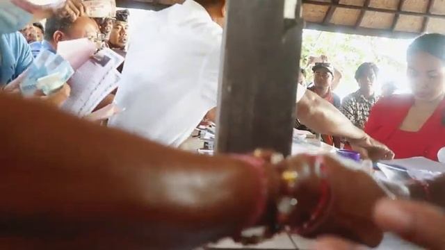 Beautiful Bali | Jimbaran Beach & Uluwatu Temple смотреть онлайн