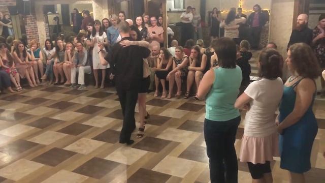 Танец именинника - Андрей Тимошин, elcentro, 19.05.2019 смотреть онлайн