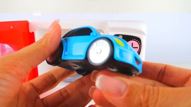 Aprende los Colores | Carros de Juguete | Video Educativo para Niños смотреть онлайн