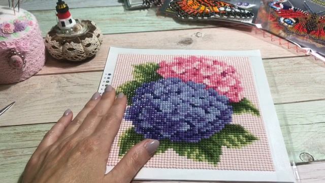 Готовые работы и текущие процессы. Вышивка бисером и крестиком. смотреть онлайн