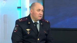 Начальник УГИБДД ГУ МВД России по НСО А.В. Бабенков рассказал зрителям о работе Госавтоинспекции