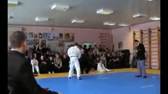 Ашихара-каратэ Клинцы-2010г(19).mp4 смотреть онлайн