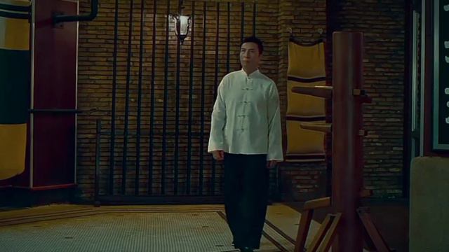 The Legendary Ip Man Amv (Centuries - Fall Out Boy) смотреть онлайн