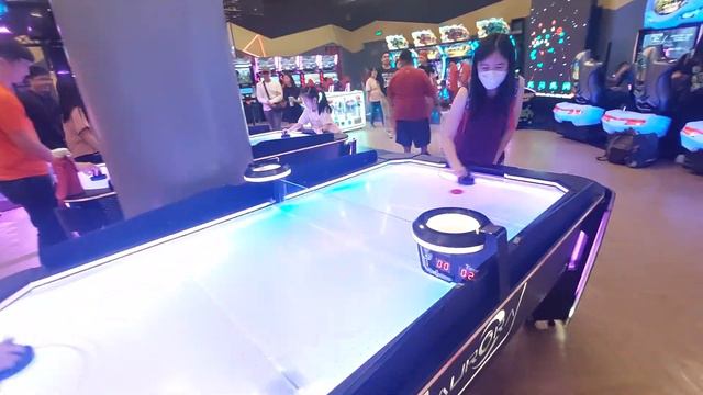Robin930 Air Hockey at Trinoma December 19 2023 смотреть онлайн