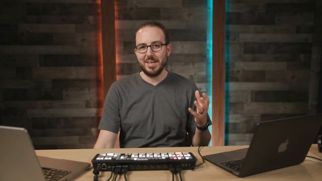 LIVE Q+A w/ Six Figure Live Streamer Zephan Moses смотреть онлайн