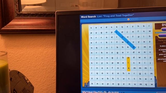 Ms. Fields Online Word Search Game смотреть онлайн