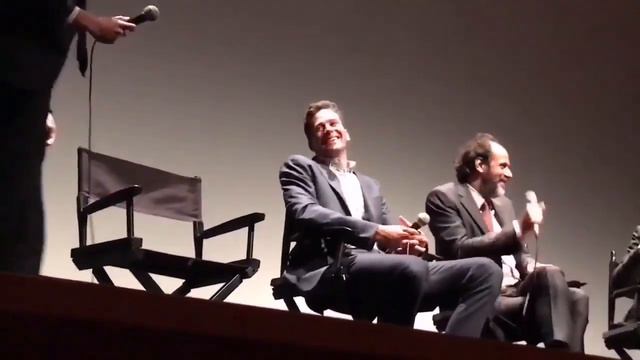 Timothee chalamet falls off chair funny clip😂 #timotheechalamet #timotheechalametfunny смотреть онлайн