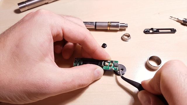 ES120: Open Source Screwdriver with Motion Control?! смотреть онлайн