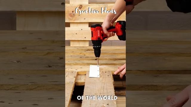 Кровать из поддонов своими руками / #Shorts смотреть онлайн