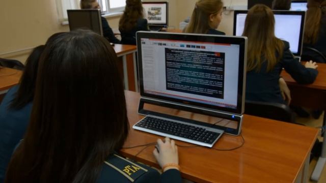 Промо-ролик Факультета таможенного дела Российской таможенной академии смотреть онлайн