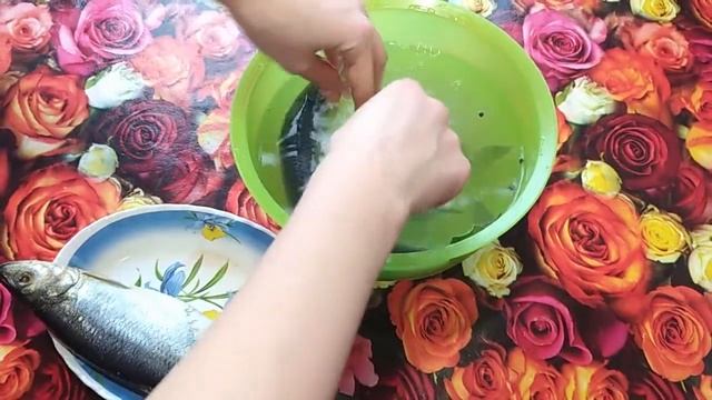 Малосольная селедка в домашних условиях сельдь соленая рецепт соленой селедки 2021