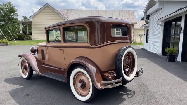 1929 Chevrolet Sedan смотреть онлайн
