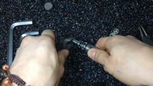 Ремонт смесителя. Вода течёт из двух потребителей одновременно. Что делать?