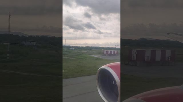 Взлëт Boeing 777-300 "Россия" во Владивостоке смотреть онлайн