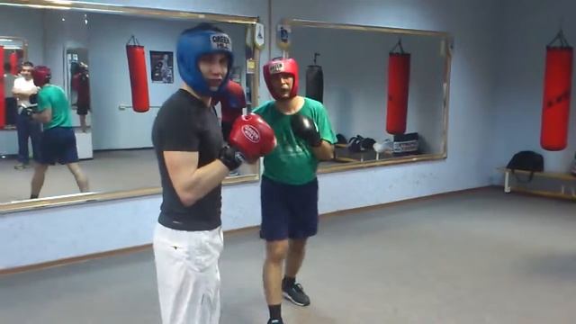 Бокс.Школа бокса в Островцах Boxing school смотреть онлайн