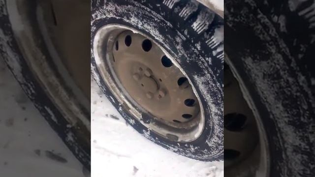 Вибрация передней стойки при раскачивании кузова смотреть онлайн