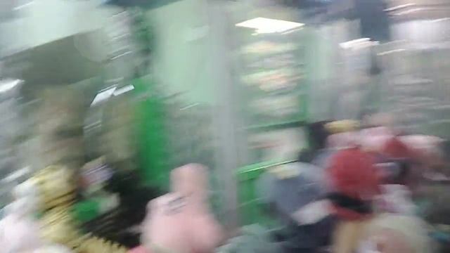 Выиграл в автомате-хватайке крутую панду за 200 рублей!!!!! смотреть онлайн