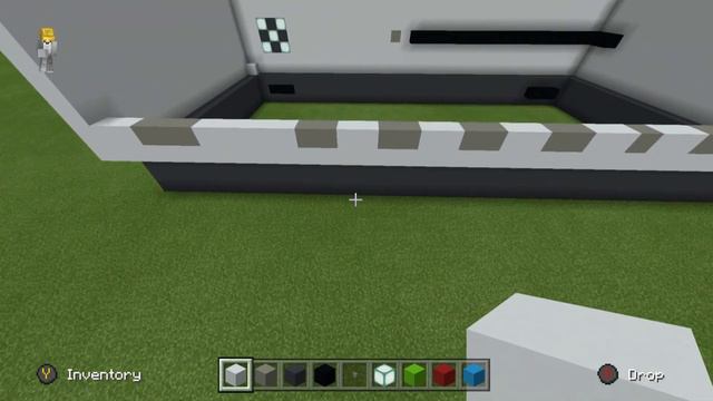 Minecraft Tutorial: How To Make An Xbox One S смотреть онлайн