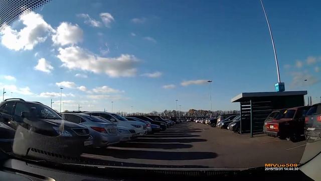 Видеорегистратор Mio MiVue 508 смотреть онлайн