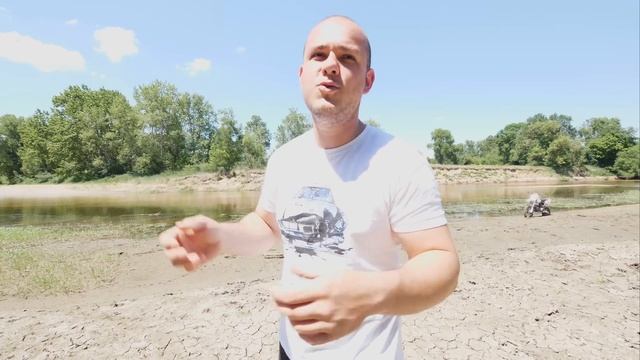 N’écoutez pas ce que les gens disent ! смотреть онлайн