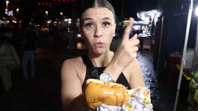 British Couple Try Malaysia’s RAMLY BURGER ?? смотреть онлайн