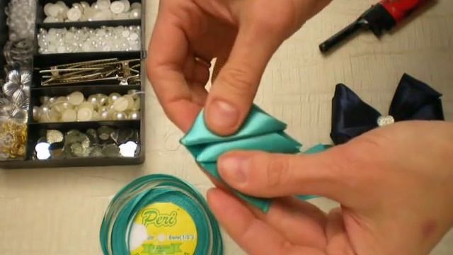 Оригинальный Бант-заколка Своими руками. /DIY / Make Hair Bow смотреть онлайн