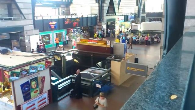 Ладожский вокзал внутри. СПб. 2015 смотреть онлайн