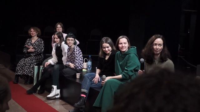 паблик-ток «Женщины в музее. Разговоры с художницами» смотреть онлайн