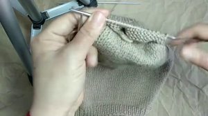 Вязаный карман. Накладной карман спицами.