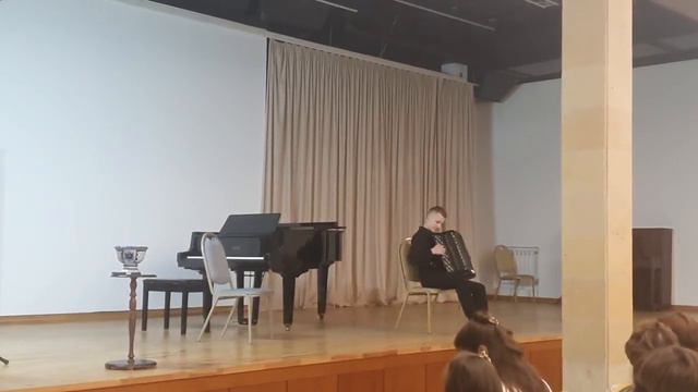 В.Гридин Обработка украинской народной песни "Ехал казак за Дунай". Исполняет Константин Козырев смотреть онлайн