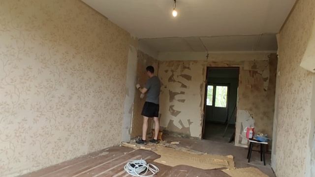 Как легко снимаются обои и плитка! Капиталка Хрущёвки! Выпуск 9 смотреть онлайн