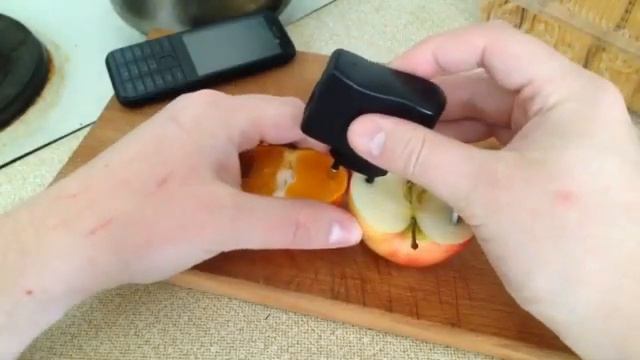 Как зарядить телефон походных условиях (Говорю не я) смотреть онлайн