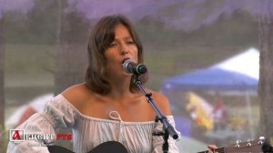 Ирина  МЯЧКИН с песней «Река» на музыкальном фестивале «Вагант» в штате Вашингтон, США