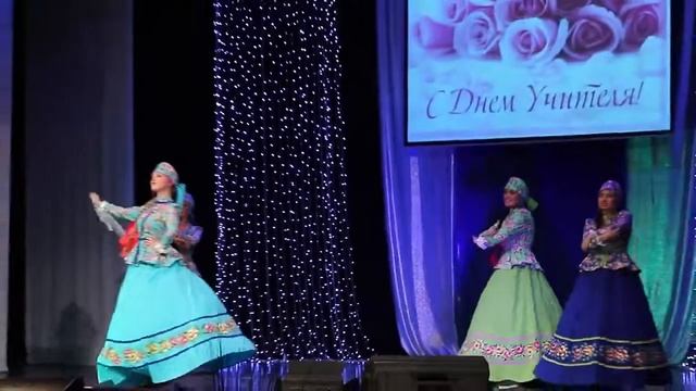 Коллектив народного танца Малахит рук ль Е Е Одношевина Танец с платочком поста смотреть онлайн