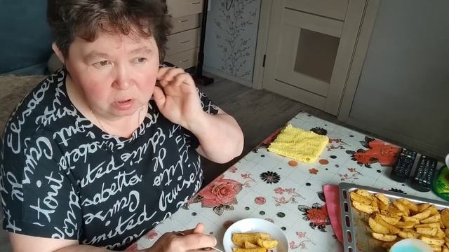 Картошечка по деревенски.Съездили в Уйское с песней.Поставили таки входную дверь. смотреть онлайн