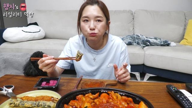 리얼먹방:) 두찜 불마왕 불닭 ★ 왕새우튀김, 김말이, 치즈볼!!ㅣSuper Spicy Chicken Bulmawang "Buldak"ㅣREAL SOUNDㅣASMR MUKBANG смотреть онлайн