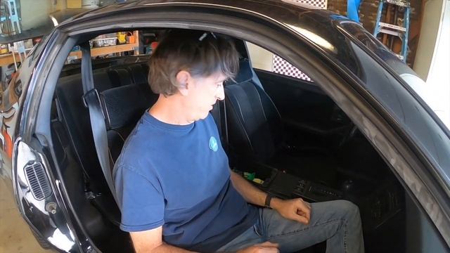 1985 Chevrolet Camaro California IROC - Sitting for 25 years [Garage Find] смотреть онлайн